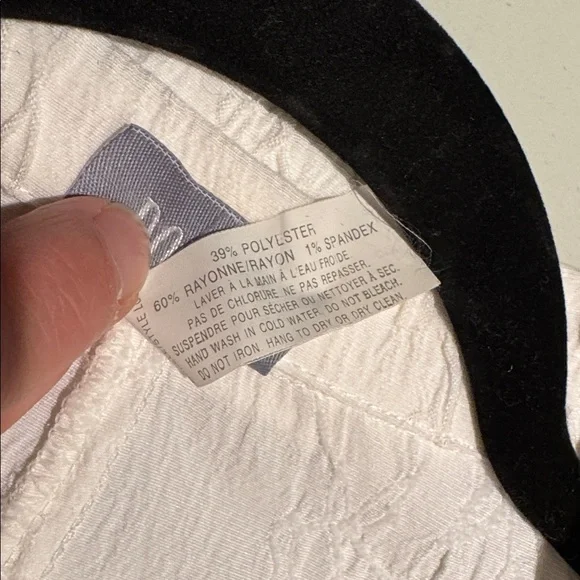 Donna Textured White Blazer and skirt - Picture 4 of 6